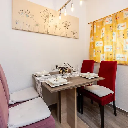 Roza Apartment *
