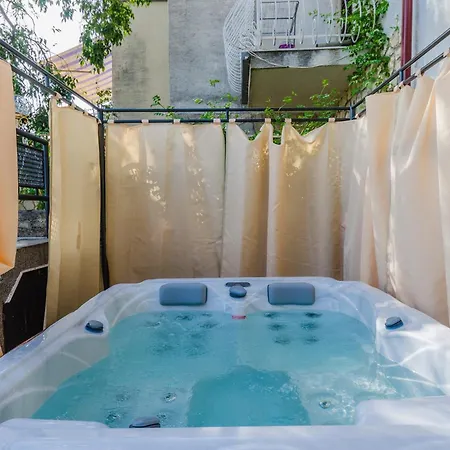 Апартаменты Roza Драмаль