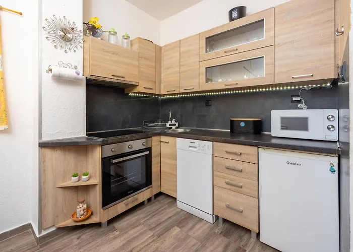 Apartment Roza Dramalj